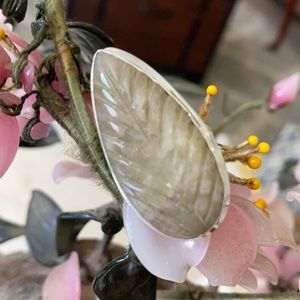 Vintage 925 natural golden rutile engraved leaf